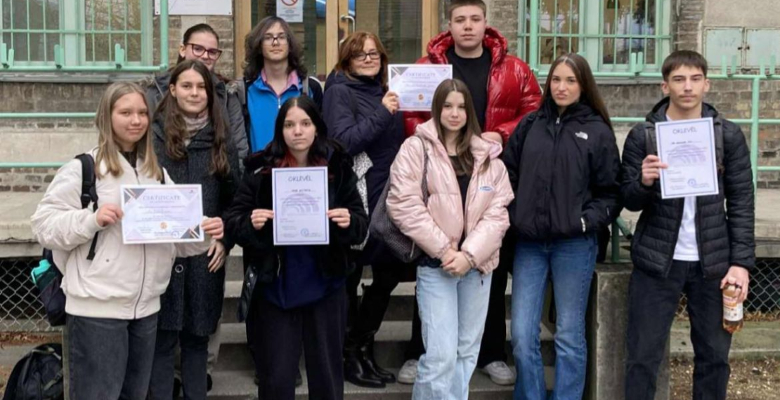 Centrumszintű angol nyelvi verseny - 1. és 3. helyezés