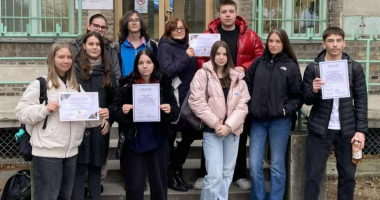 Centrumszintű angol nyelvi verseny - 1. és 3. helyezés