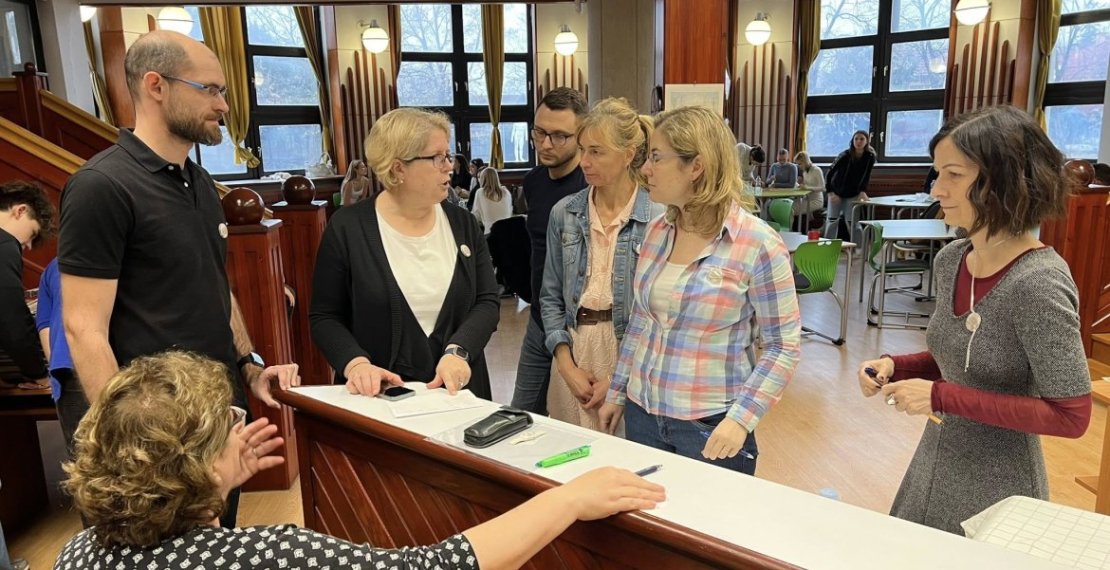 Centrumos verseny döntője – MTA 200 - a Vásárhelyiben